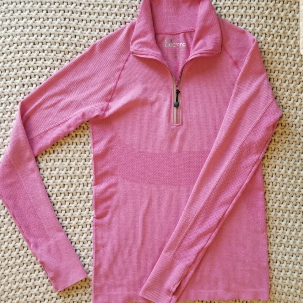 Actra workout top